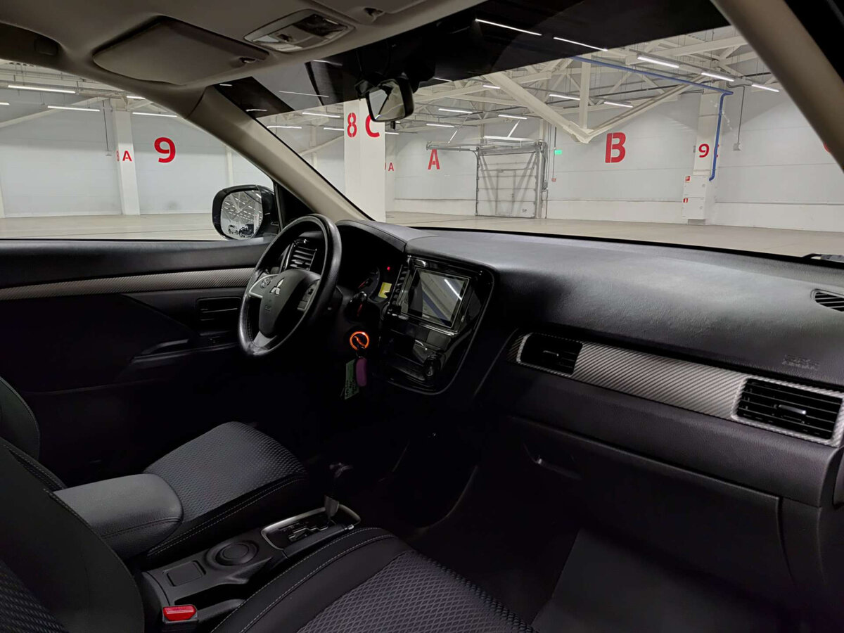 Mitsubishi Outlander б/у, 2016, Вариатор. Фото: #10