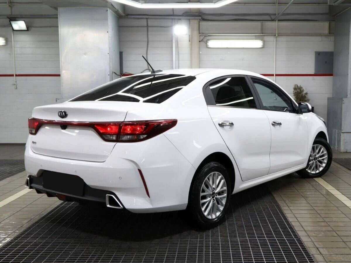 Kia Rio б/у, 2021, Автоматическая. Фото: #1