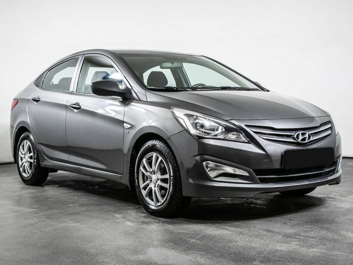 Hyundai Solaris б/у, 2015, Автоматическая. Фото: #2