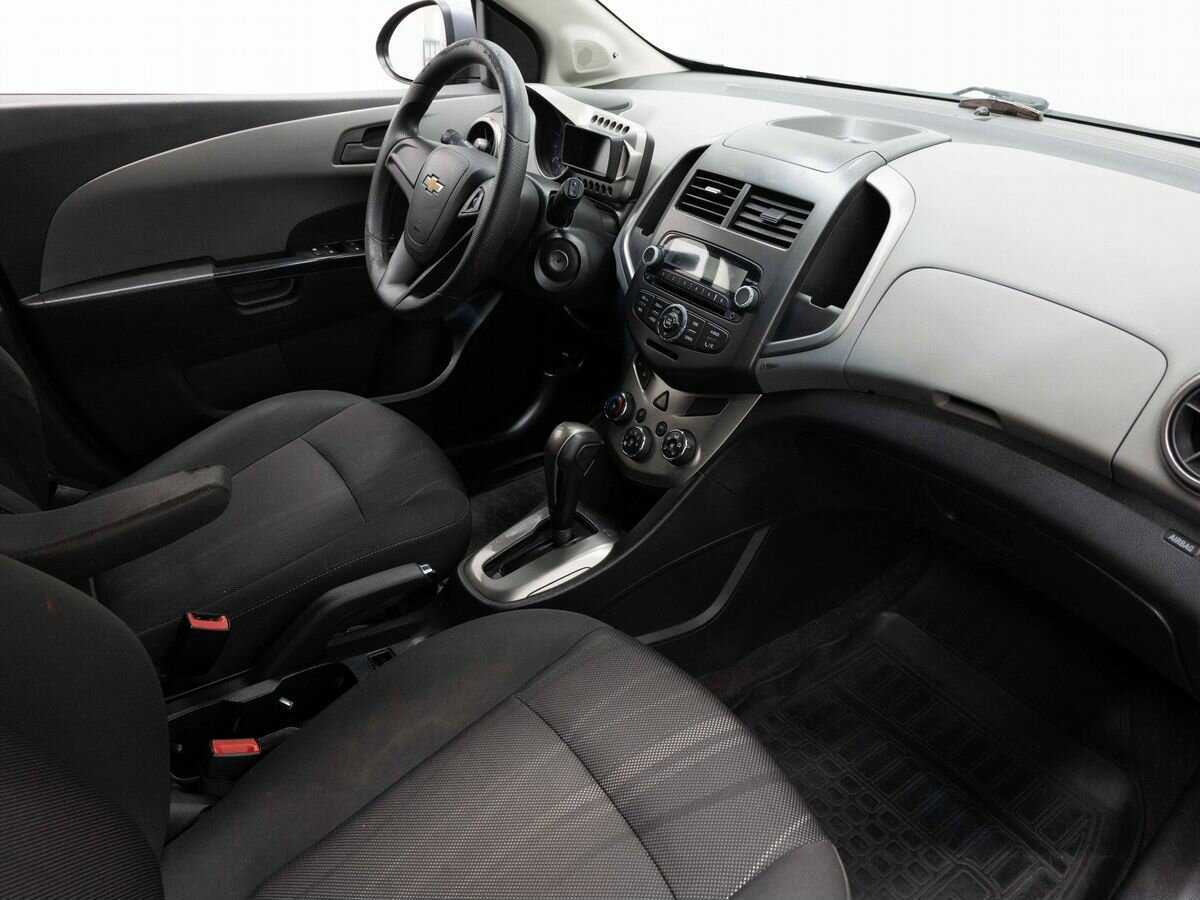 Chevrolet Aveo б/у, 2014, Автоматическая. Фото: #11