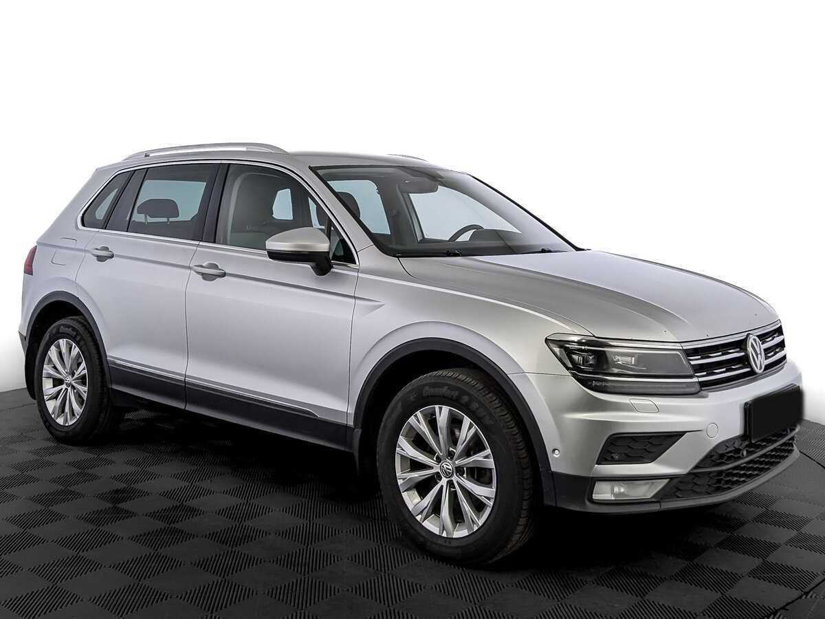 Volkswagen Tiguan б/у, 2017, Роботизированная. Фото: #2