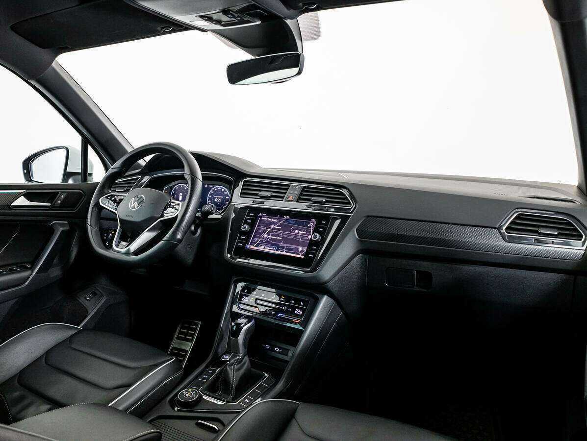 Volkswagen Tiguan б/у, 2021, Роботизированная. Фото: #6