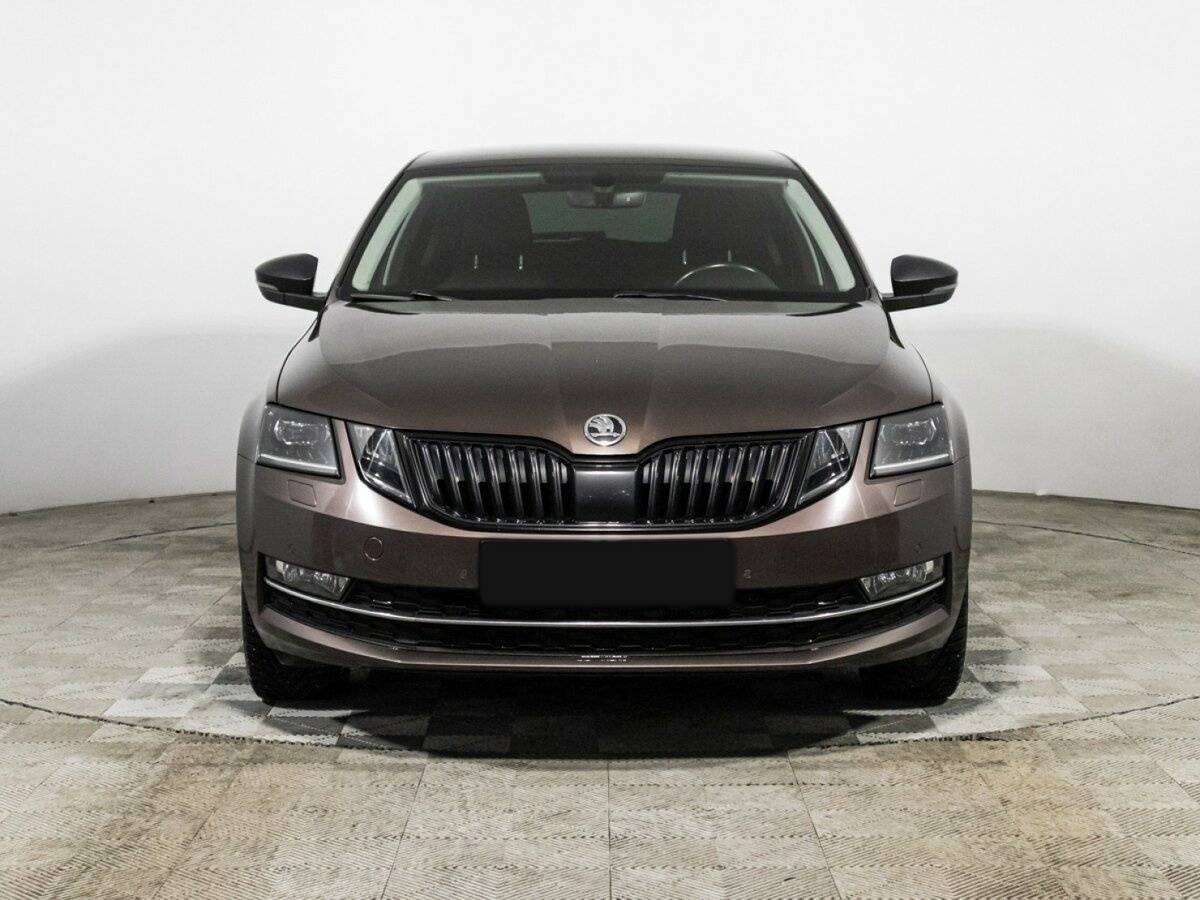 Skoda Octavia б/у, 2018, Роботизированная. Фото: #1