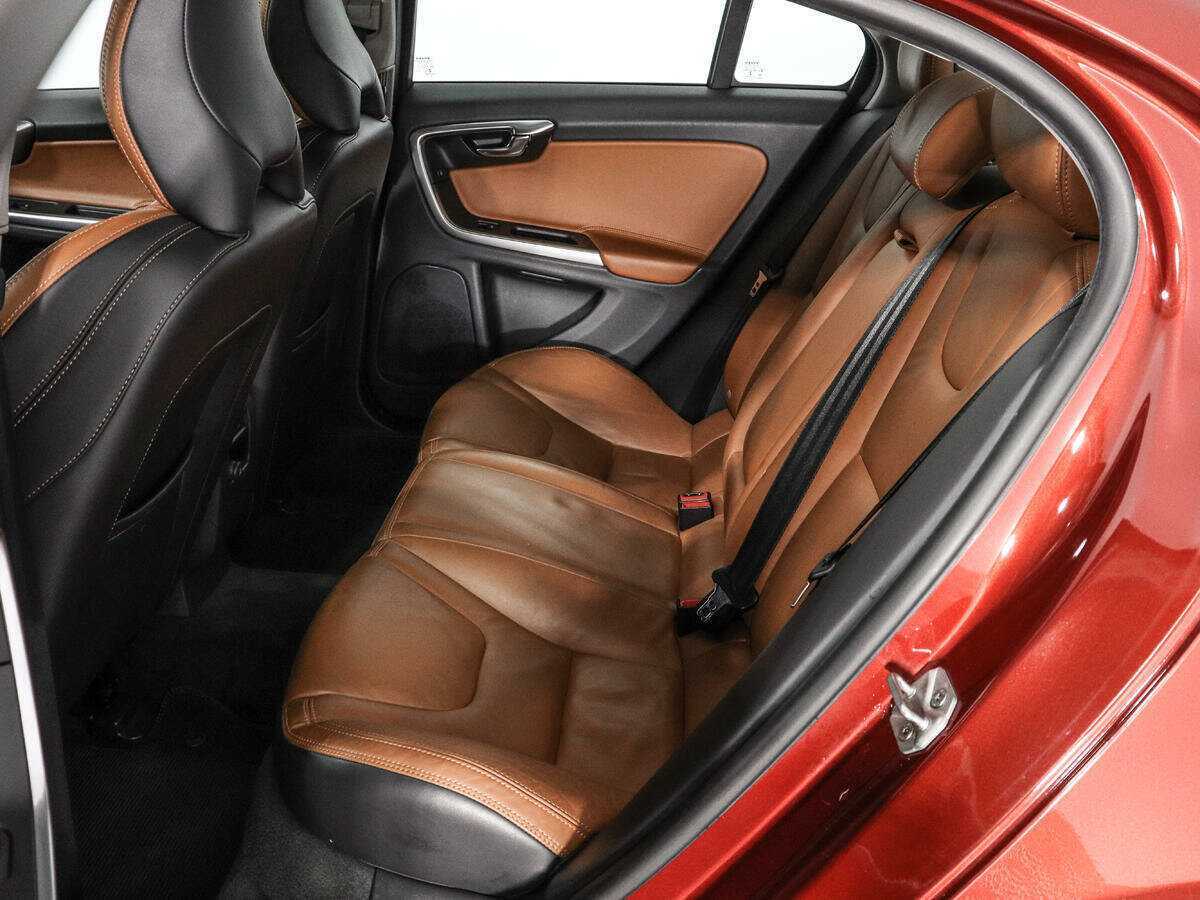 Volvo S60 б/у, 2014, Автоматическая. Фото: #9