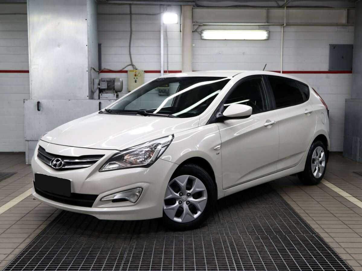 Hyundai Solaris б/у, 2015, Автоматическая. Посмотреть фото