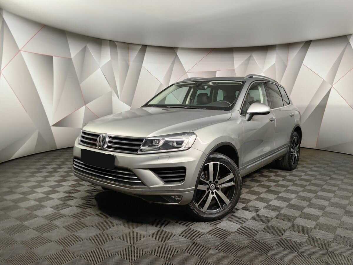 Volkswagen Touareg б/у, 2017, Автоматическая. Фото: #0