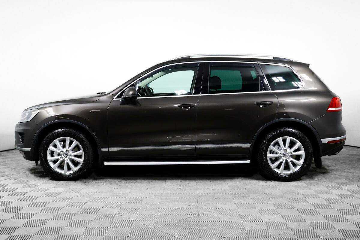 Volkswagen Touareg б/у, 2015, Автоматическая. Фото: #7
