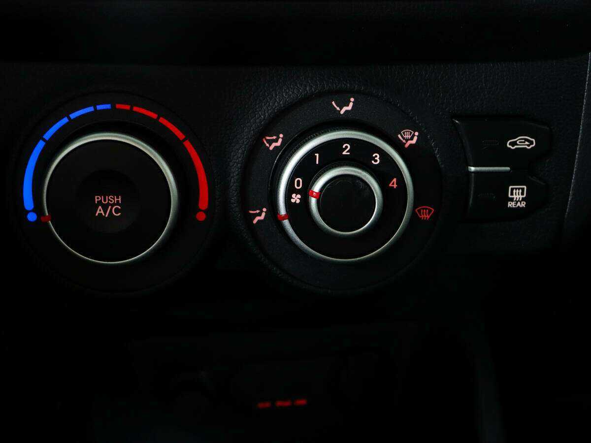 Kia Rio б/у, 2013, Механическая. Фото: #13