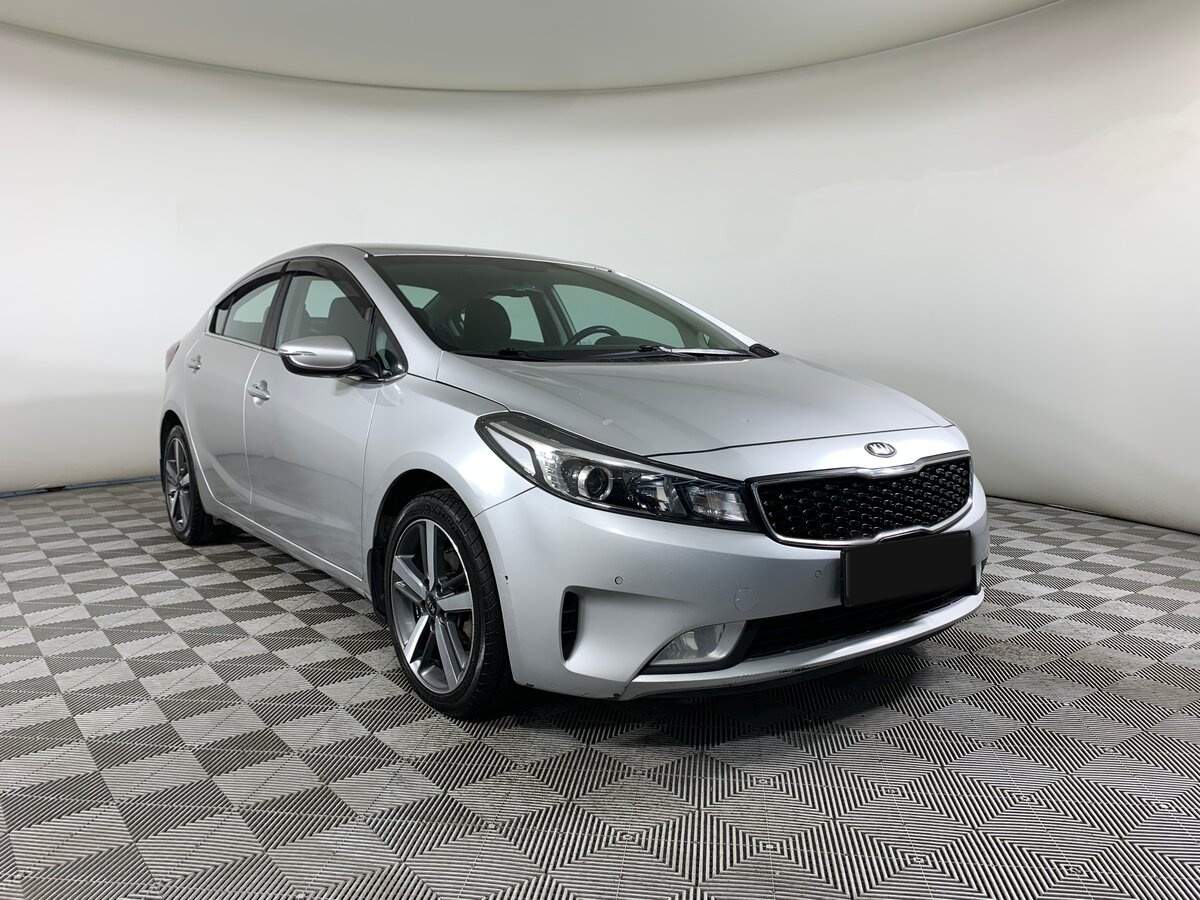 Kia Cerato б/у, 2017, Автоматическая. Фото: #2