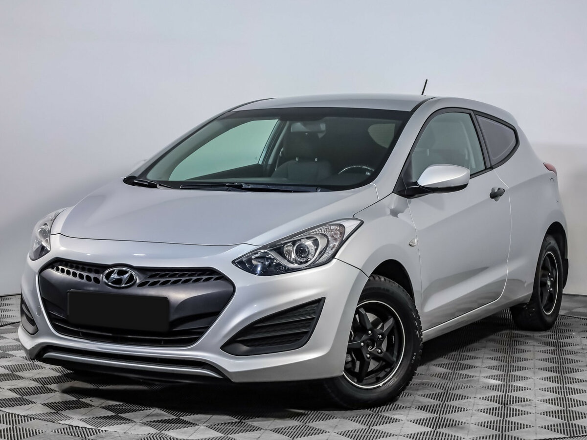Hyundai i30 б/у, 2013, Механическая. Посмотреть фото