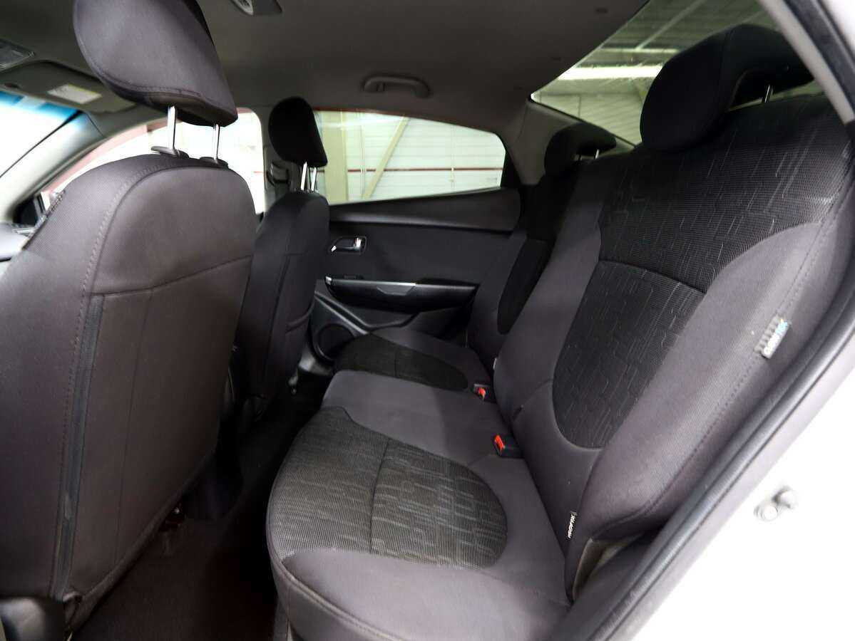 Kia Rio б/у, 2012, Автоматическая. Фото: #19