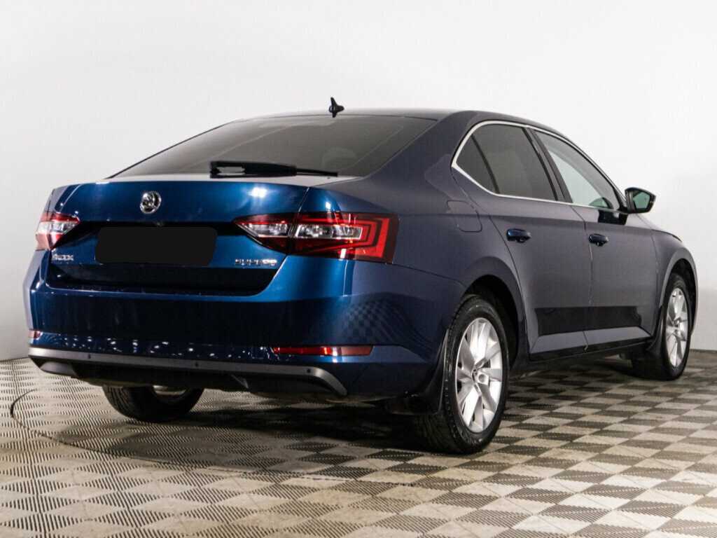 Skoda Superb б/у, 2018, Роботизированная. Фото: #4