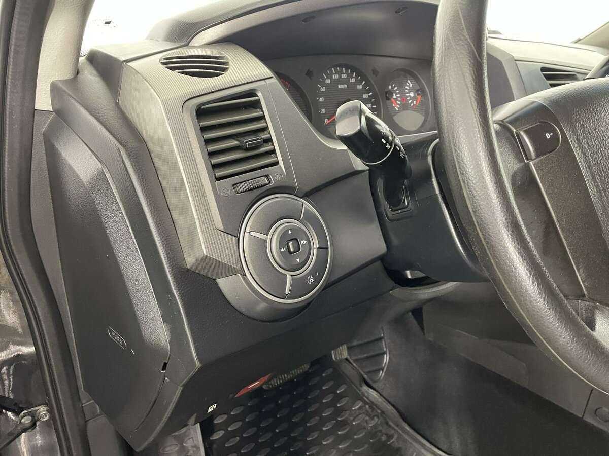 SsangYong Kyron б/у, 2013, Автоматическая. Фото: #8
