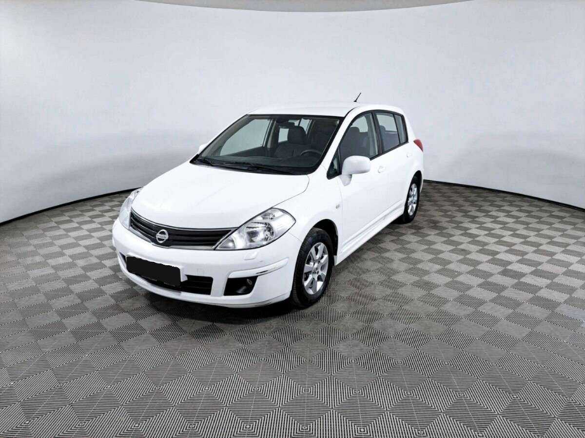 Nissan Tiida б/у, 2012, Механическая. Посмотреть фото