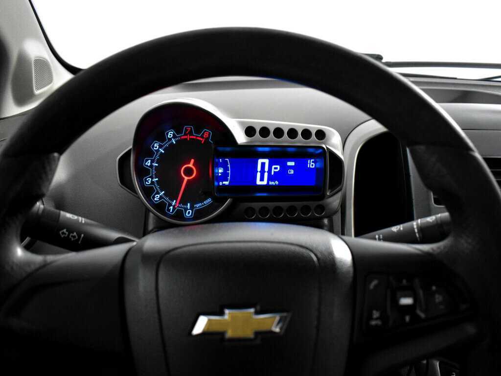 Chevrolet Aveo б/у, 2013, Автоматическая. Фото: #18