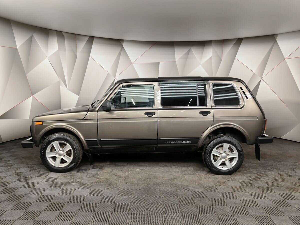 Lada (ВАЗ) 2131 (4x4) б/у, 2019, Механическая. Фото: #4