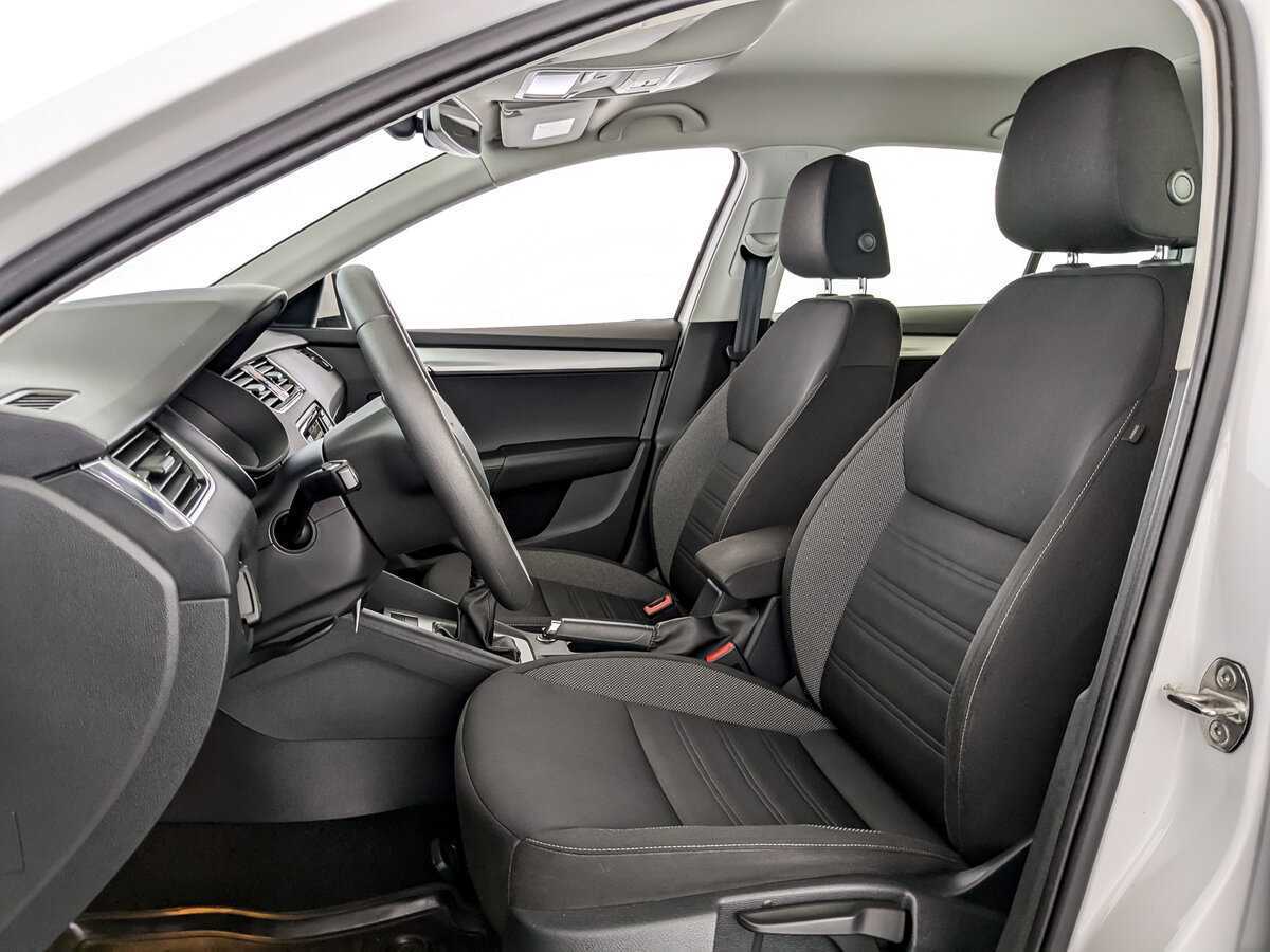Skoda Octavia б/у, 2019, Механическая. Фото: #15