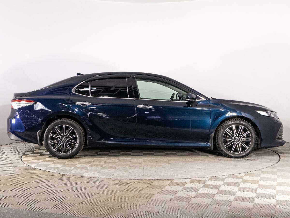 Toyota Camry б/у, 2018, Автоматическая. Фото: #3