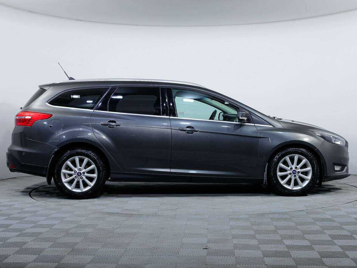 Ford Focus б/у, 2018, Автоматическая. Фото: #2