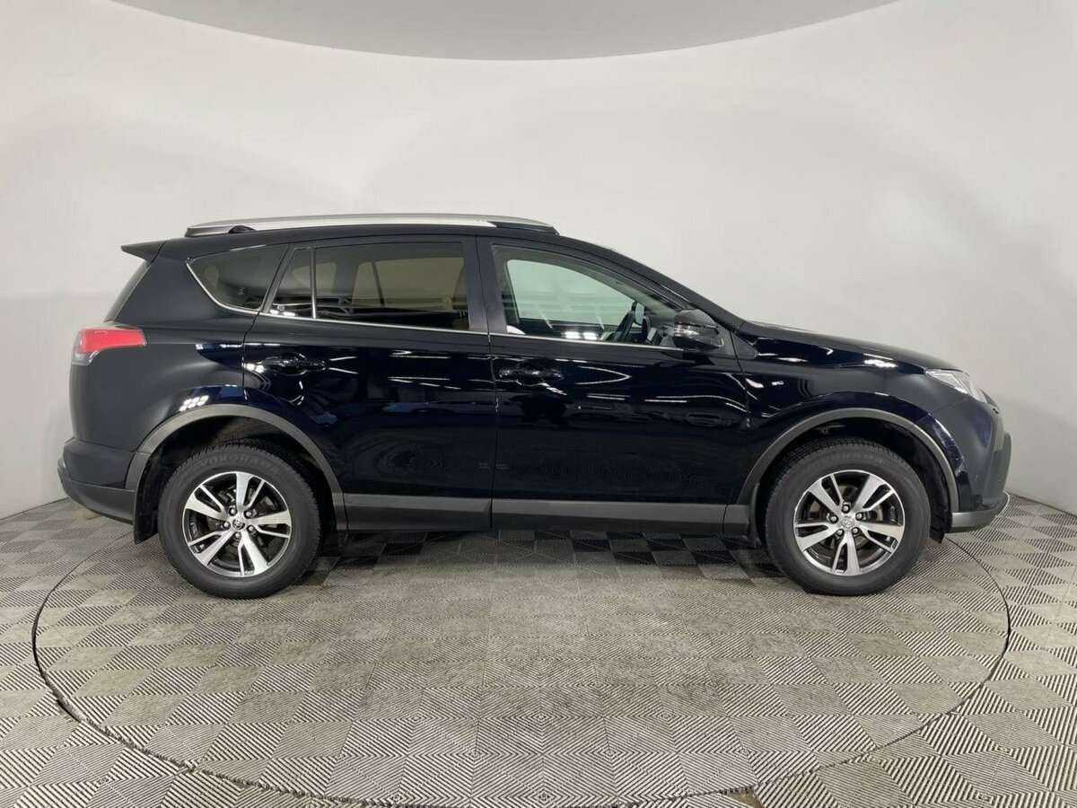 Toyota RAV4 б/у, 2018, Автоматическая. Фото: #3