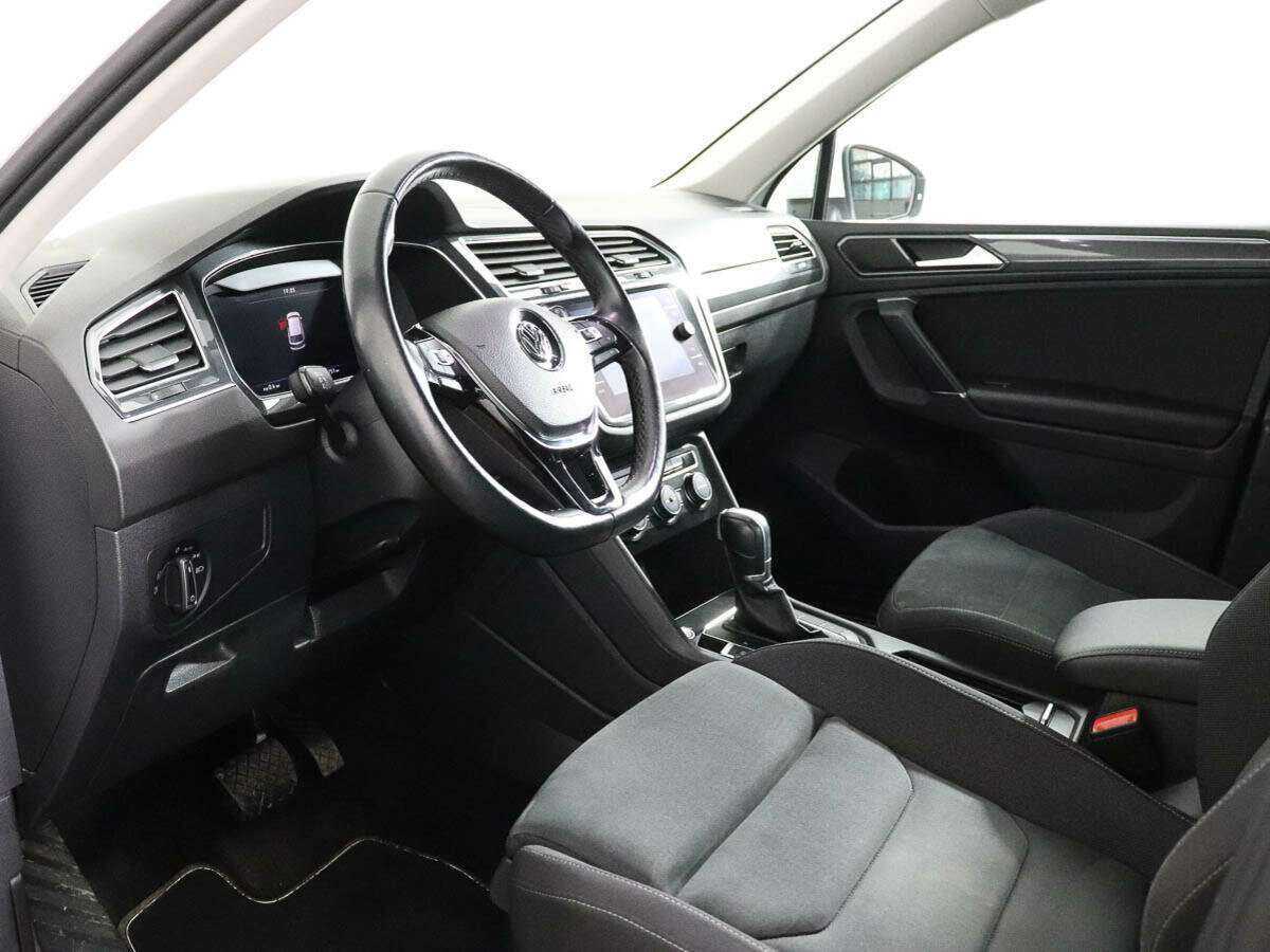Volkswagen Tiguan б/у, 2017, Роботизированная. Фото: #7