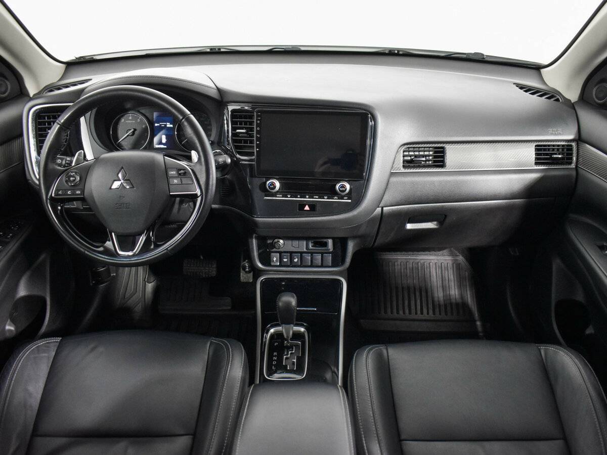 Mitsubishi Outlander б/у, 2020, Вариатор. Фото: #12