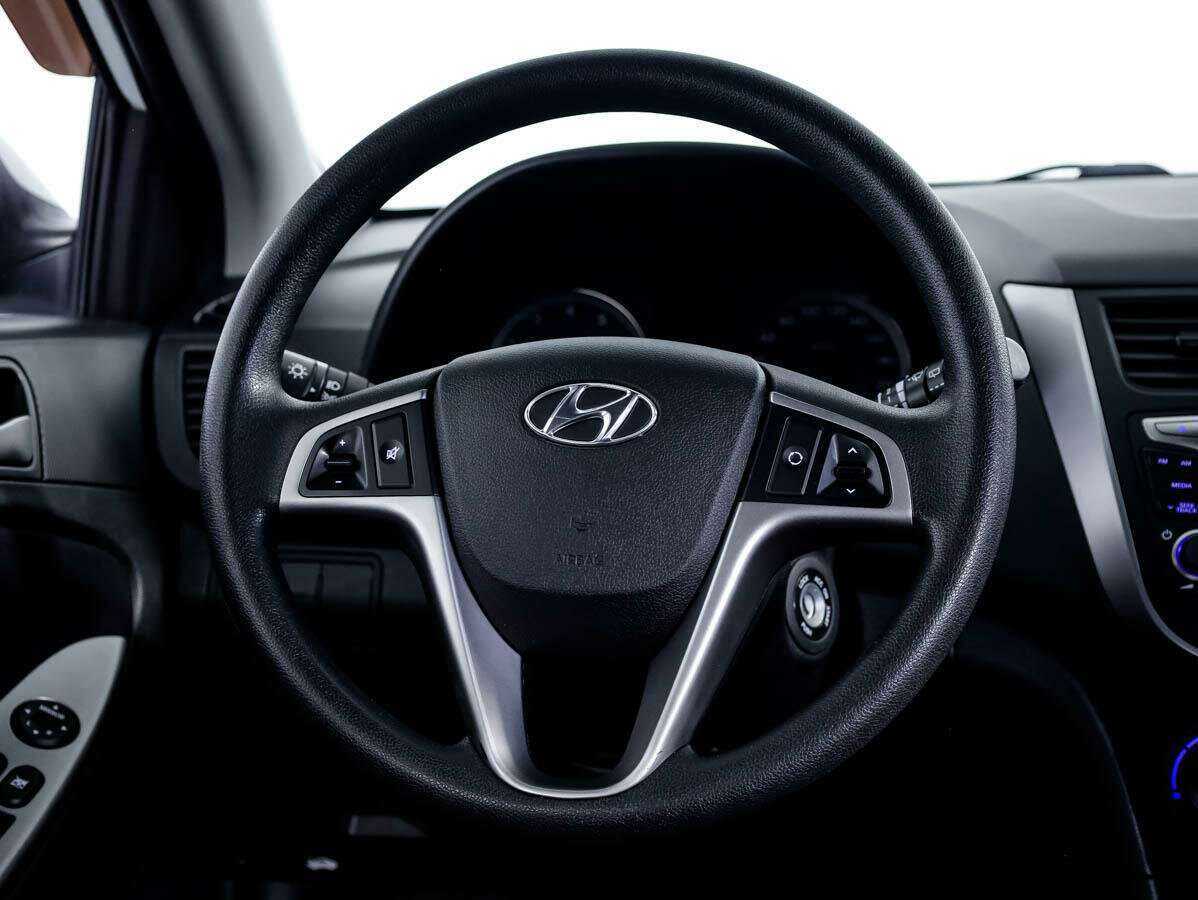 Hyundai Solaris б/у, 2015, Автоматическая. Фото: #19