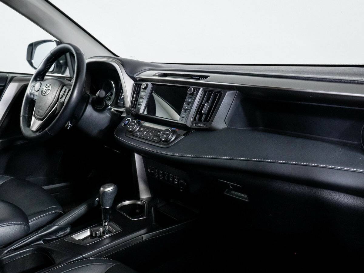 Toyota RAV4 б/у, 2018, Автоматическая. Фото: #7