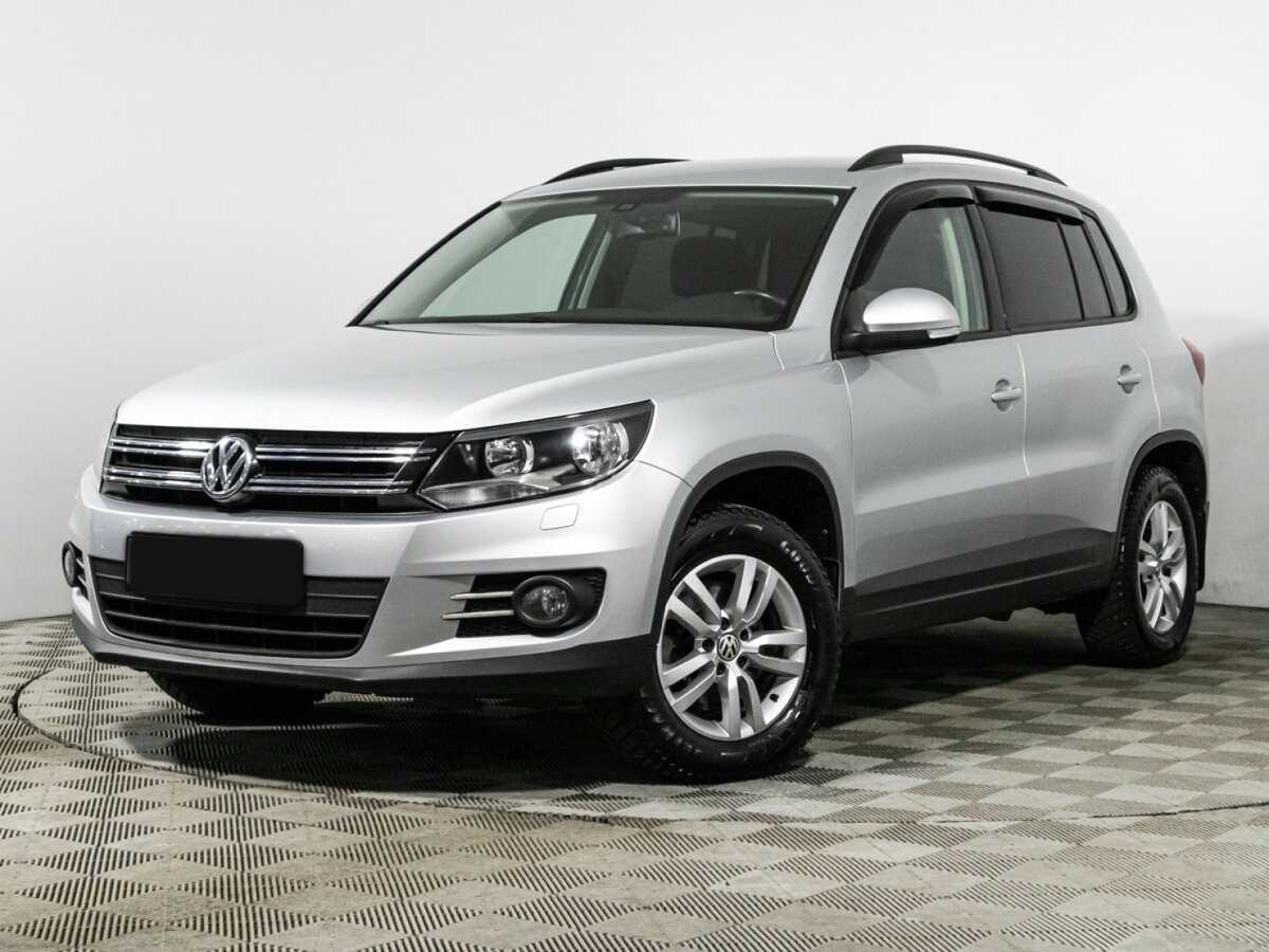 Volkswagen Tiguan б/у, 2015, Роботизированная. Посмотреть фото