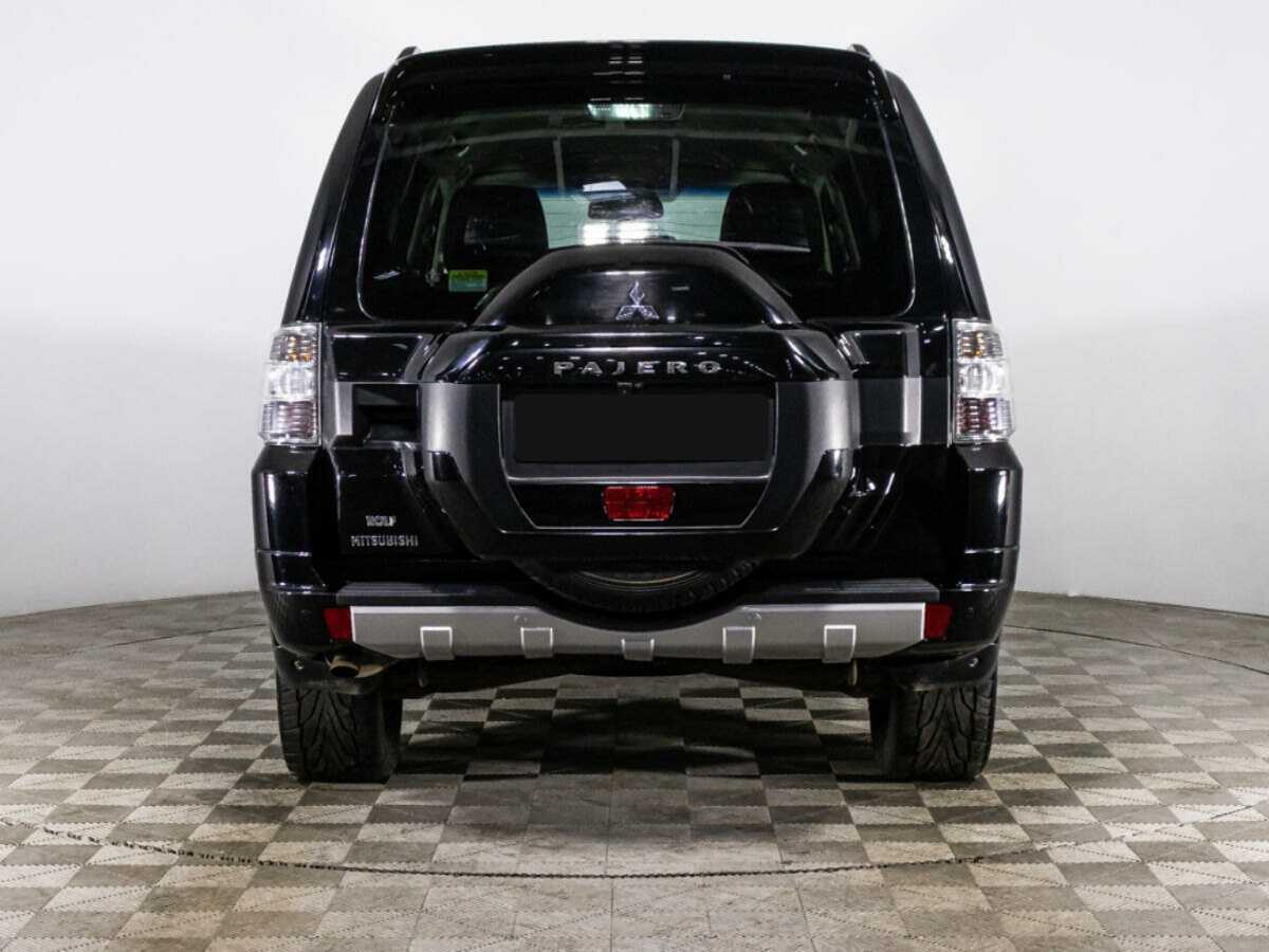 Mitsubishi Pajero б/у, 2015, Автоматическая. Фото: #5