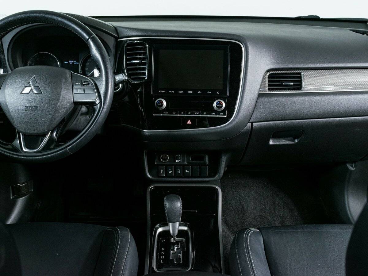 Mitsubishi Outlander б/у, 2020, Вариатор. Фото: #11