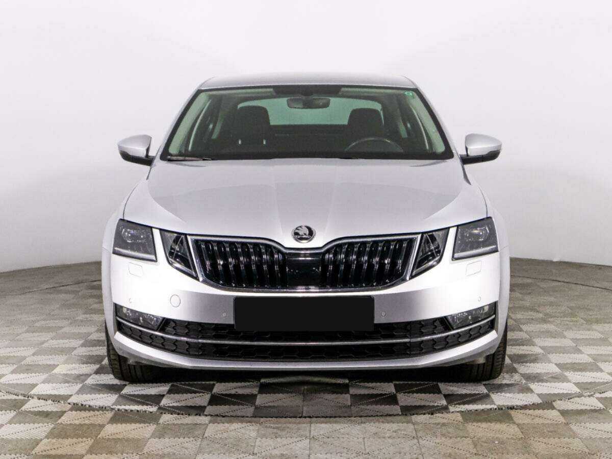 Skoda Octavia б/у, 2018, Механическая. Фото: #1