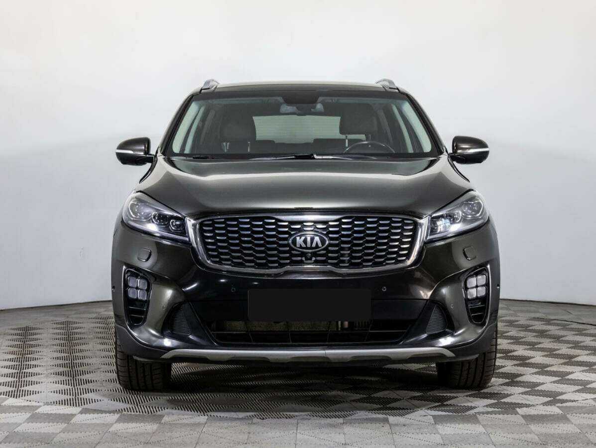 Kia Sorento б/у, 2018, Автоматическая. Фото: #1