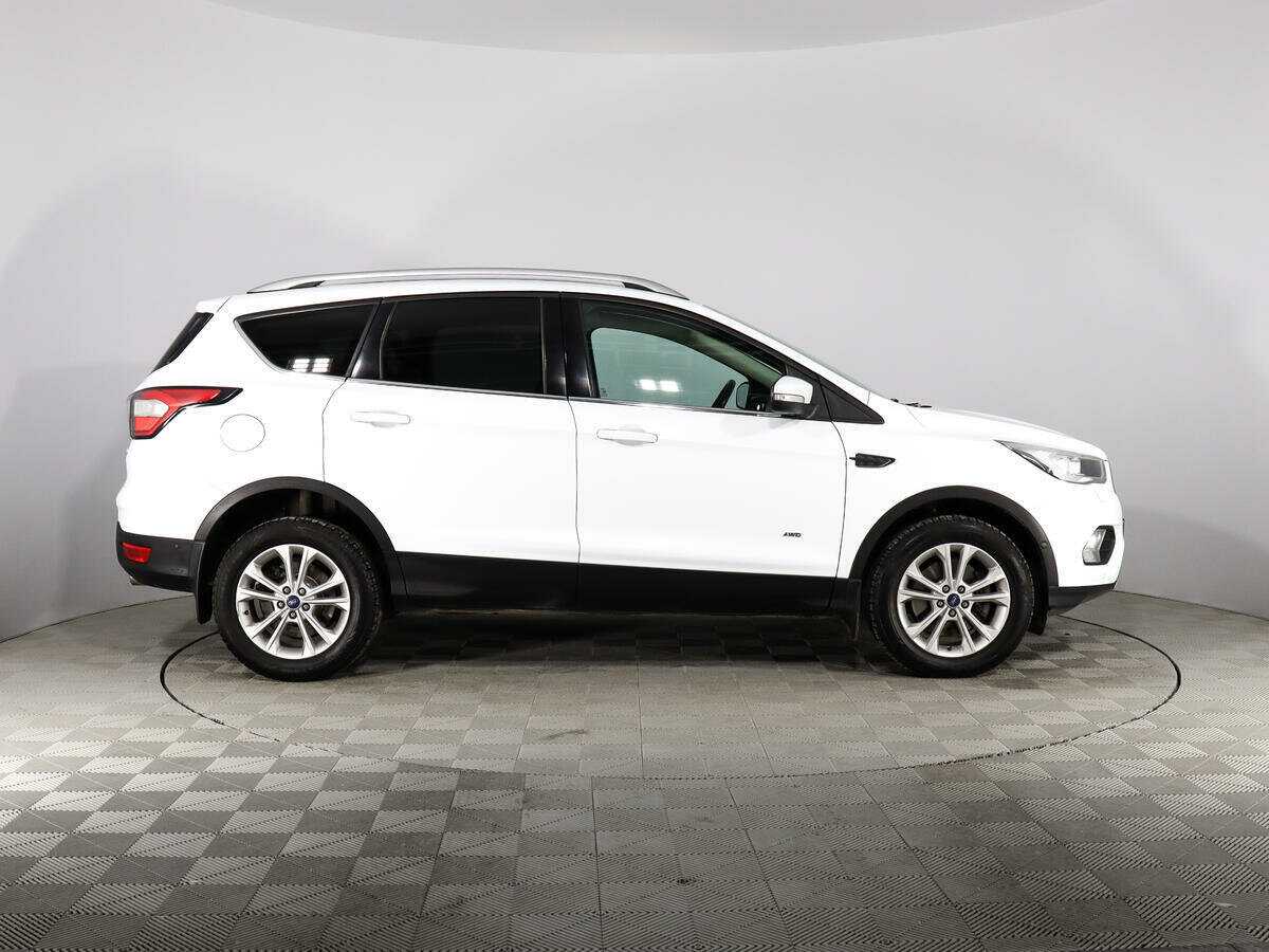 Ford Kuga б/у, 2017, Автоматическая. Фото: #4
