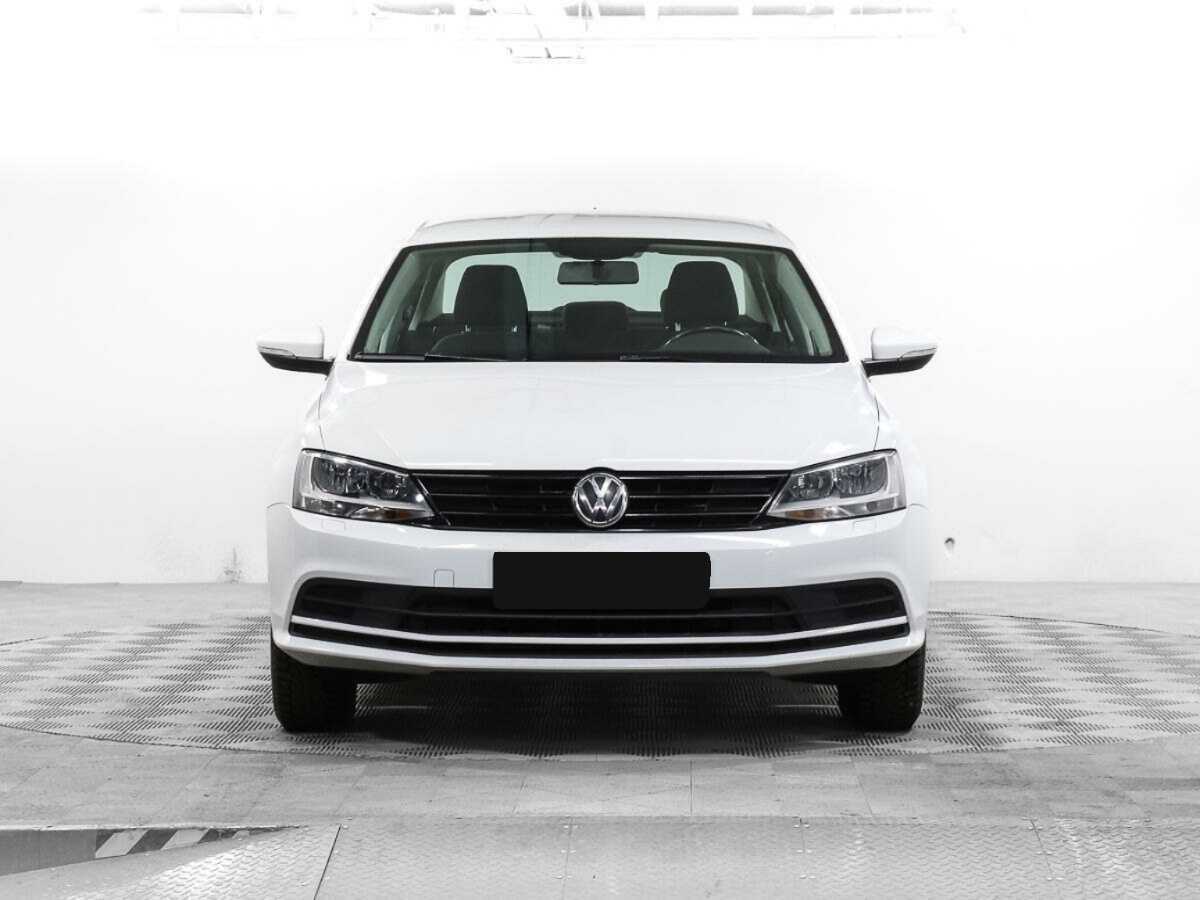 Volkswagen Jetta б/у, 2017, Роботизированная. Фото: #1