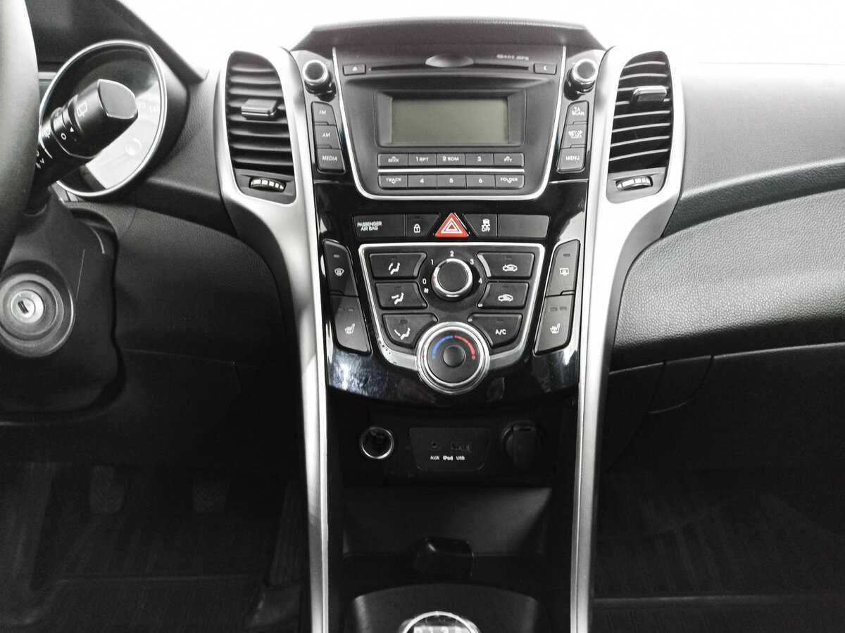 Hyundai i30 б/у, 2012, Механическая. Фото: #12