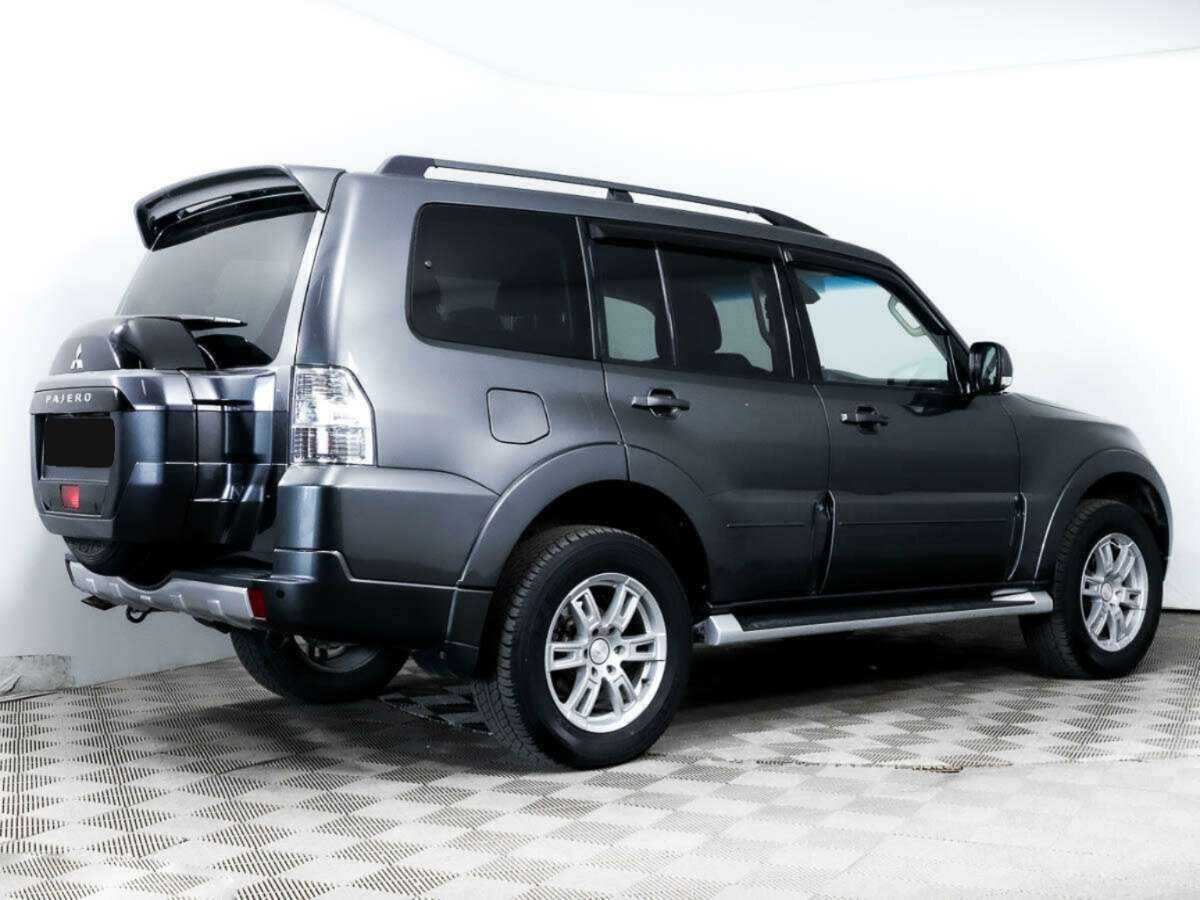 Mitsubishi Pajero б/у, 2018, Автоматическая. Фото: #3