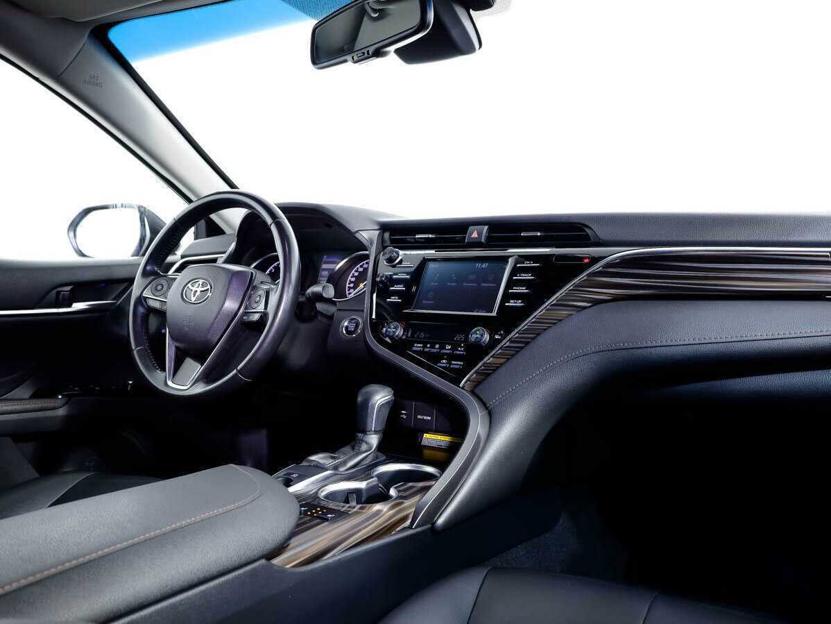 Toyota Camry б/у, 2020, Автоматическая. Фото: #6