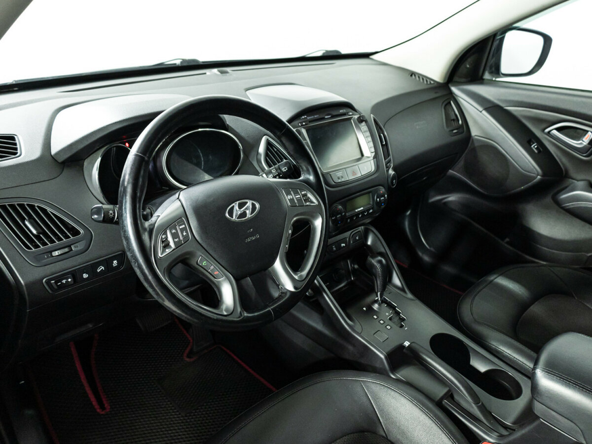 Hyundai ix35 б/у, 2014, Автоматическая. Фото: #10