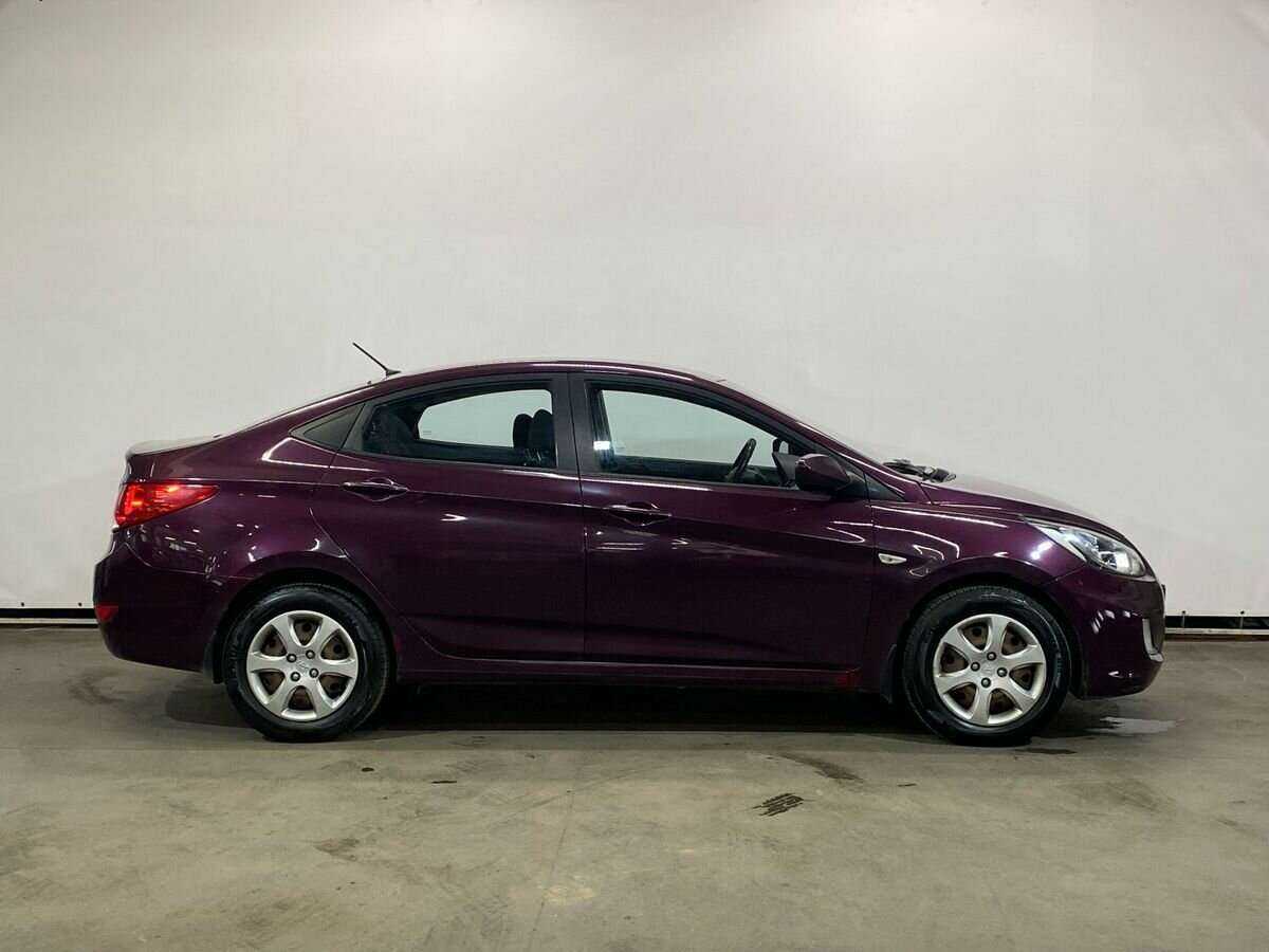 Hyundai Solaris б/у, 2012, Автоматическая. Фото: #3