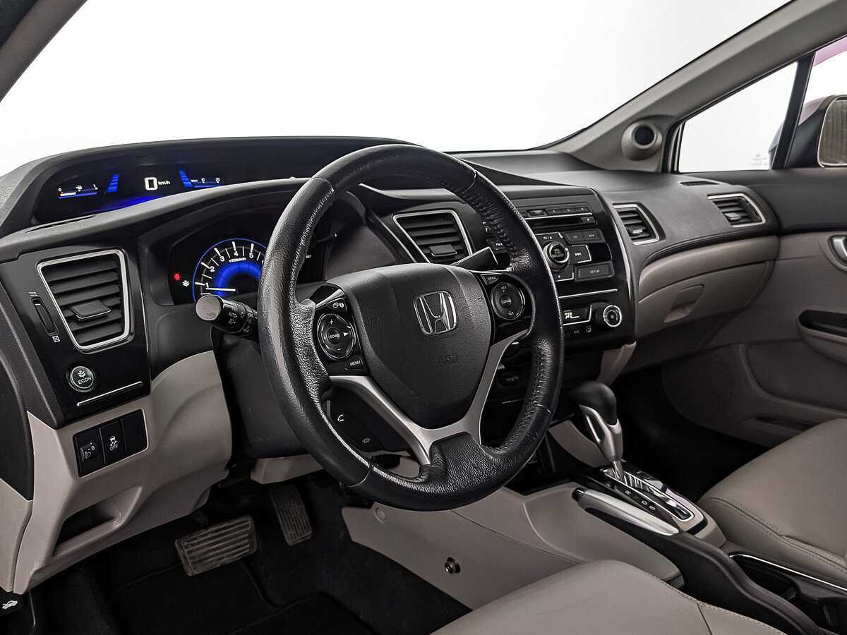 Honda Civic б/у, 2013, Автоматическая. Фото: #14