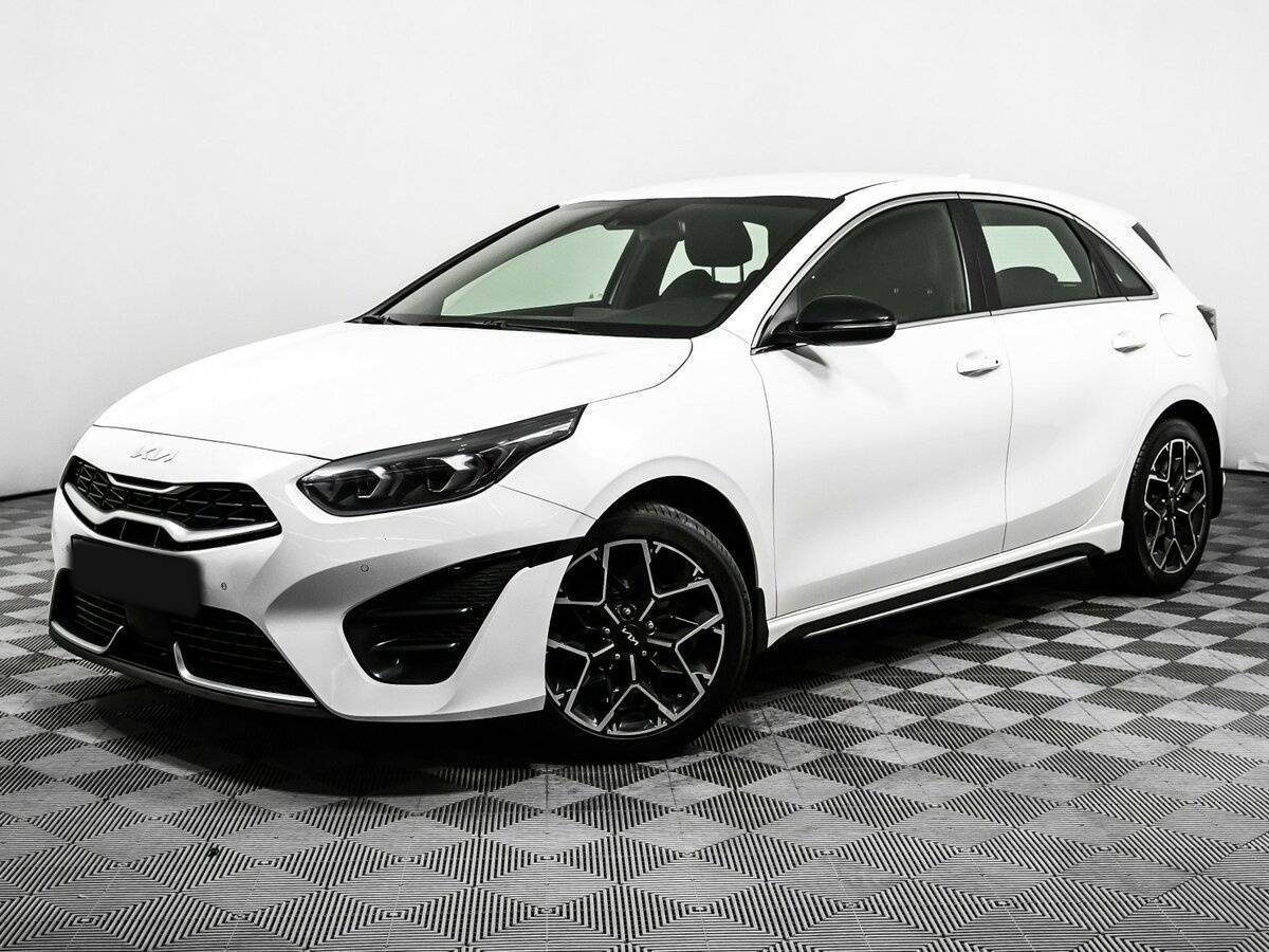 Kia Ceed б/у, 2022, Роботизированная. Посмотреть фото