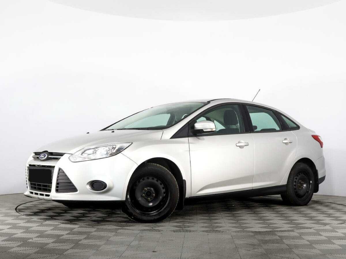 Ford Focus б/у, 2013, Механическая. Фото: #0