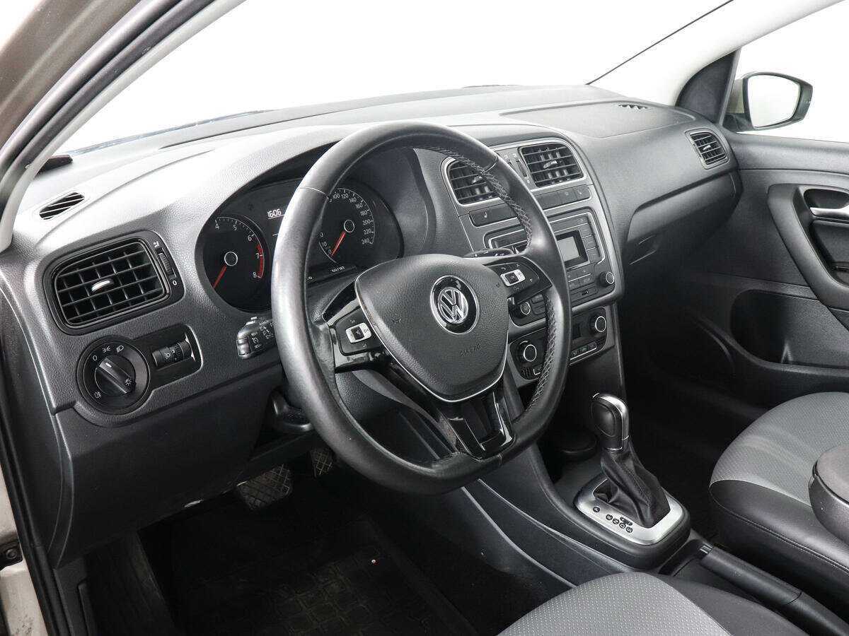 Volkswagen Polo б/у, 2019, Автоматическая. Фото: #8