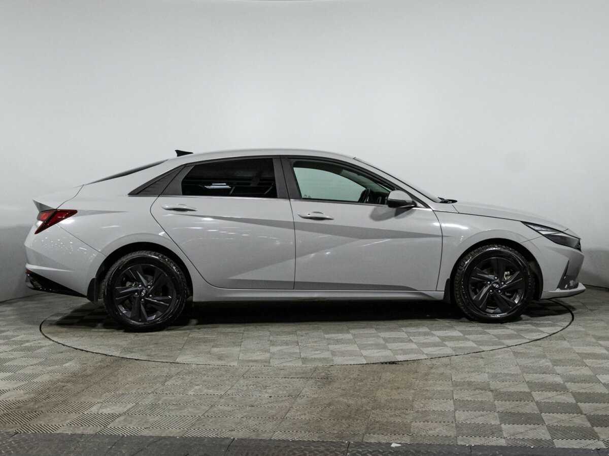 Hyundai Elantra б/у, 2021, Автоматическая. Фото: #3