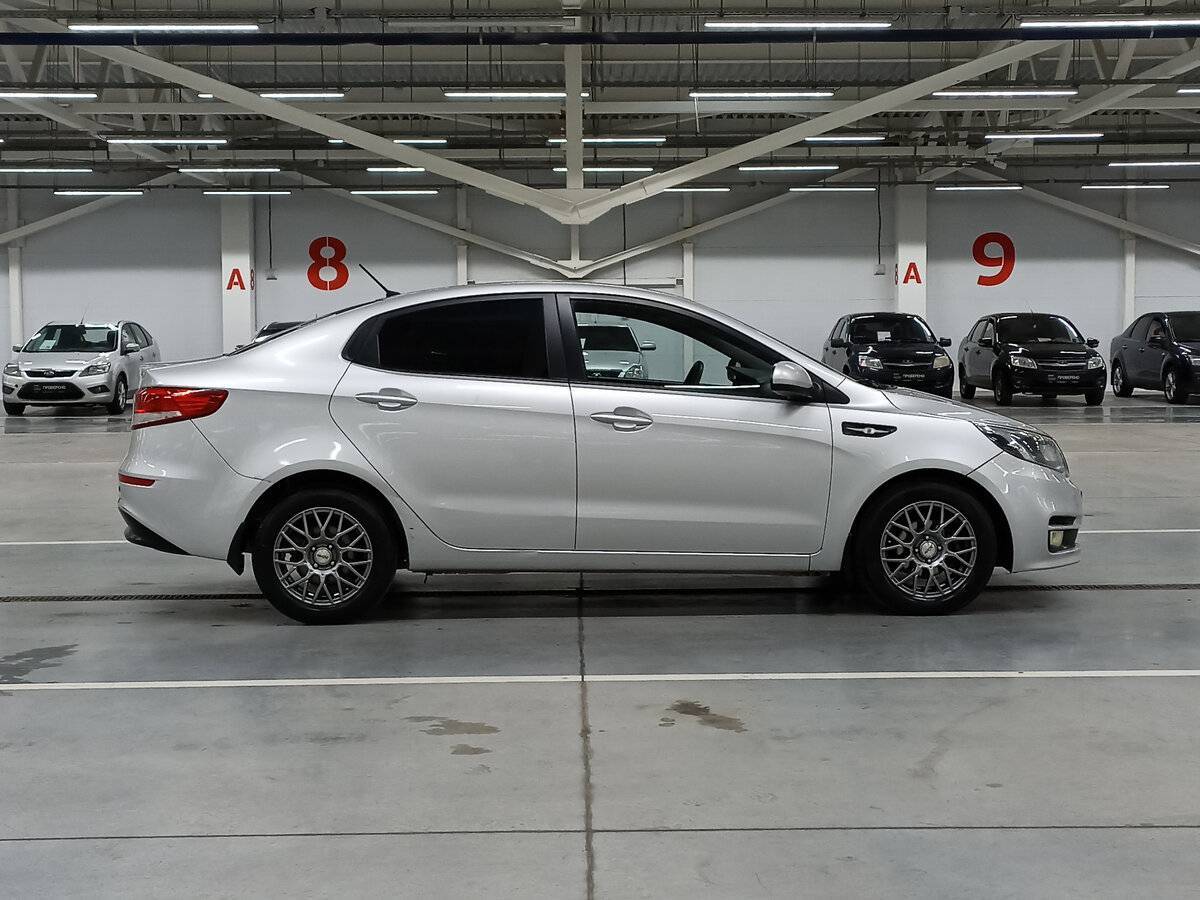 Kia Rio б/у, 2015, Автоматическая. Фото: #3