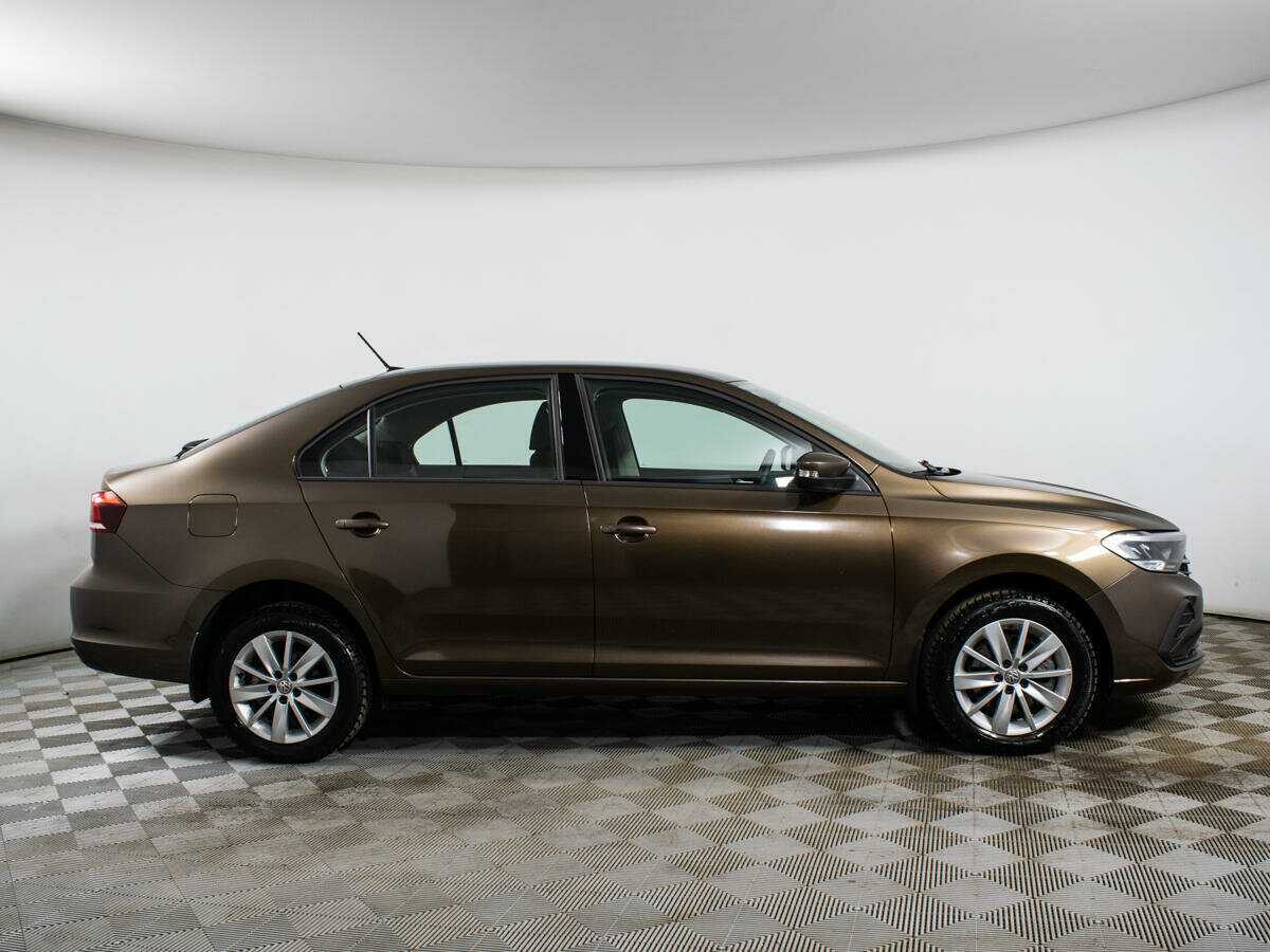 Volkswagen Polo б/у, 2022, Механическая. Фото: #3