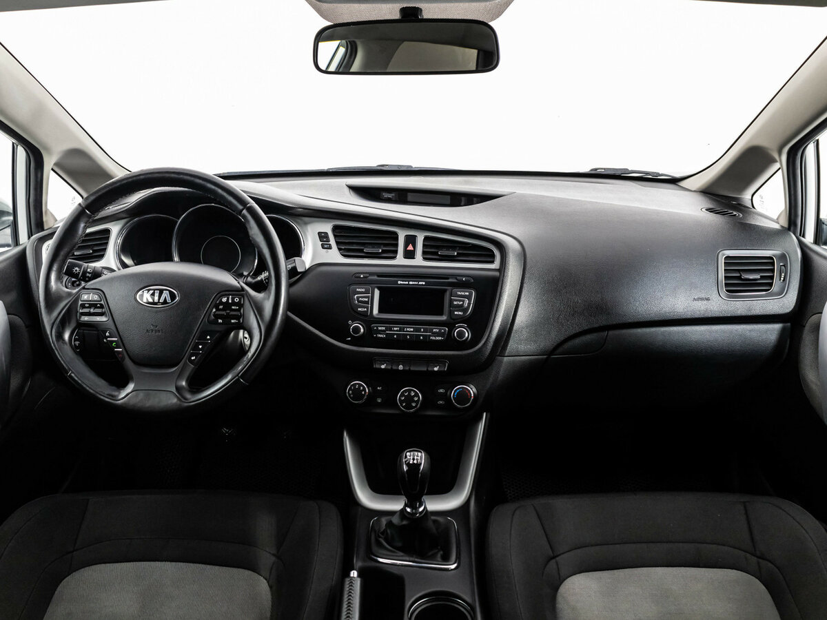 Kia Ceed б/у, 2014, Механическая. Фото: #7