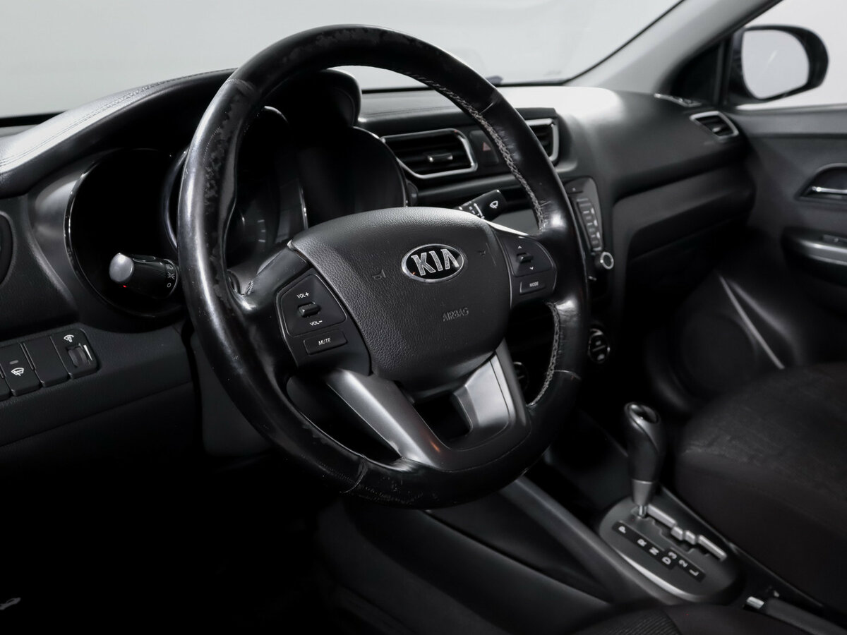 Kia Rio б/у, 2013, Автоматическая. Фото: #10