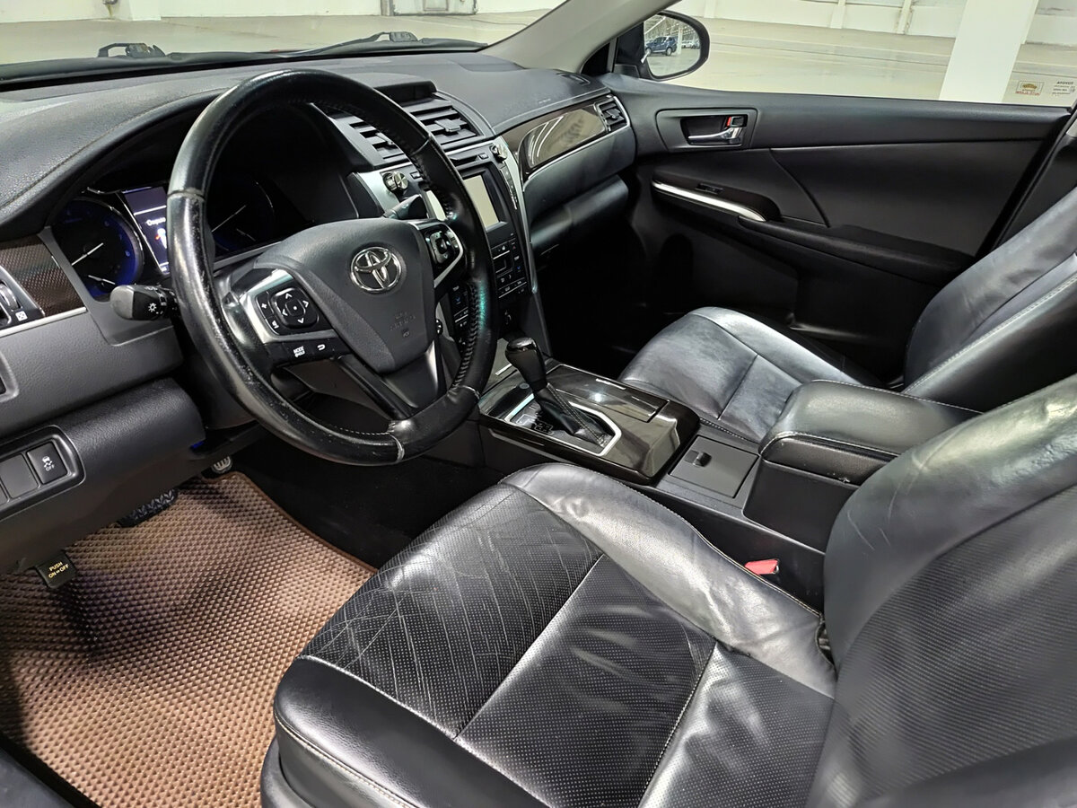Toyota Camry б/у, 2017, Автоматическая. Фото: #15